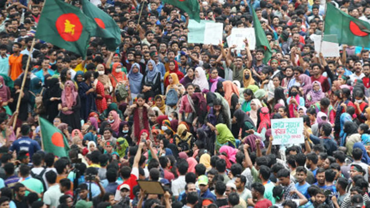 ছাত্র আন্দোলনে হতাহতদের চিকিৎসার ব্যয় বহন করবে সরকার